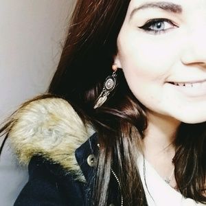 Meet your Posher, Michylle